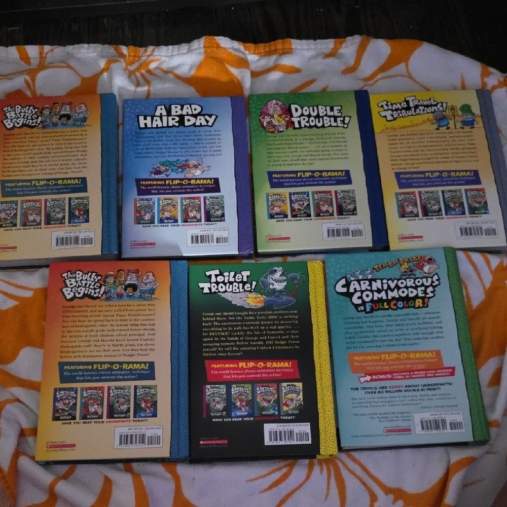Captain Underpants Colorful Book Collection - Picture 2 of 2